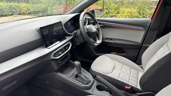 SEAT Ibiza 1.0 TSI 115 FR 5dr DSG Petrol Hatchback - Image 2
